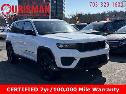 2023 Jeep Grand Cherokee Laredo SUV