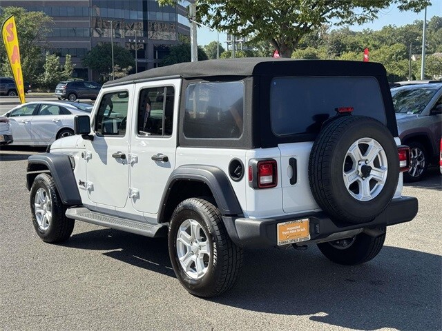 2022 Jeep Wrangler Unlimited Sport S photo 4