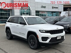 2025 Jeep Grand Cherokee Laredo SUV