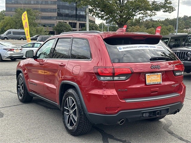 2018 Jeep Grand Cherokee Trailhawk photo 3