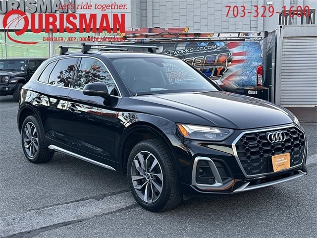 2023 Audi Q5 Premium Plus's photo