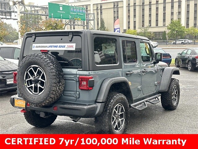 2024 Jeep Wrangler Rubicon photo 2