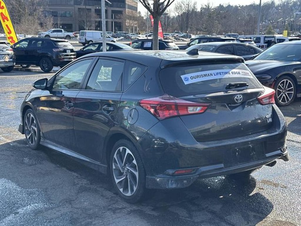 Certified 2017 Toyota Corolla iM Base Hatchback