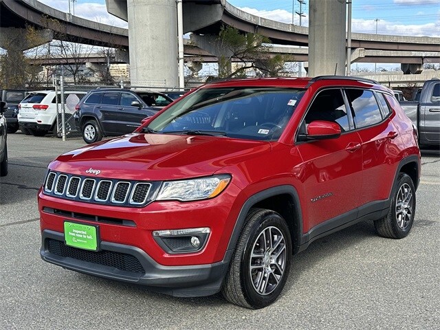 2020 Jeep Compass Latitude photo 3