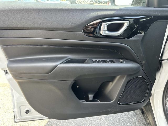 2026 Jeep Compass Latitude Altitude - Photo 8