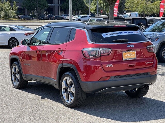 2018 Jeep Compass Limited photo 2