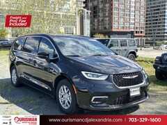 2026 Chrysler Pacifica Select Van Passenger Van
