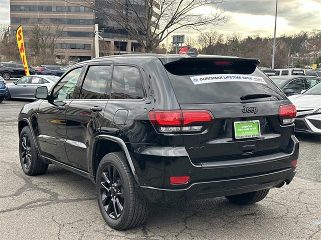 Certified 2022 Jeep Grand Cherokee WK Laredo SUV