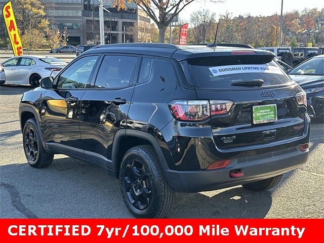 2022 Jeep Compass Trailhawk photo 2