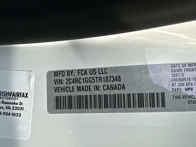 2026 Chrysler Pacifica Limited - Photo 16