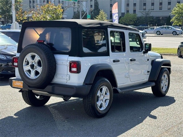 2022 Jeep Wrangler Unlimited Sport S photo 2