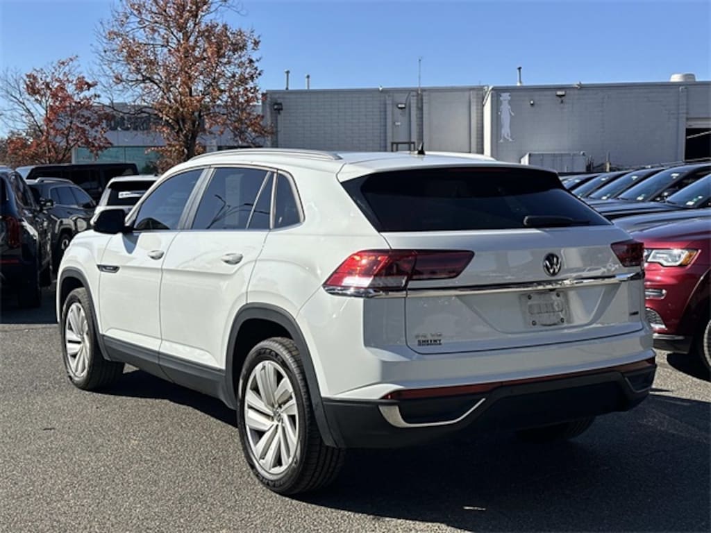Used 2020 Volkswagen Atlas Cross Sport 3.6L V6 SE w/Technology 4MOTION SUV