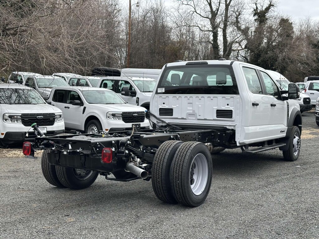 New 2025 Ford F-550 XL Crew Cab 4x4 Bare Chassis 84 CA Crew Cab Chassis-Cab