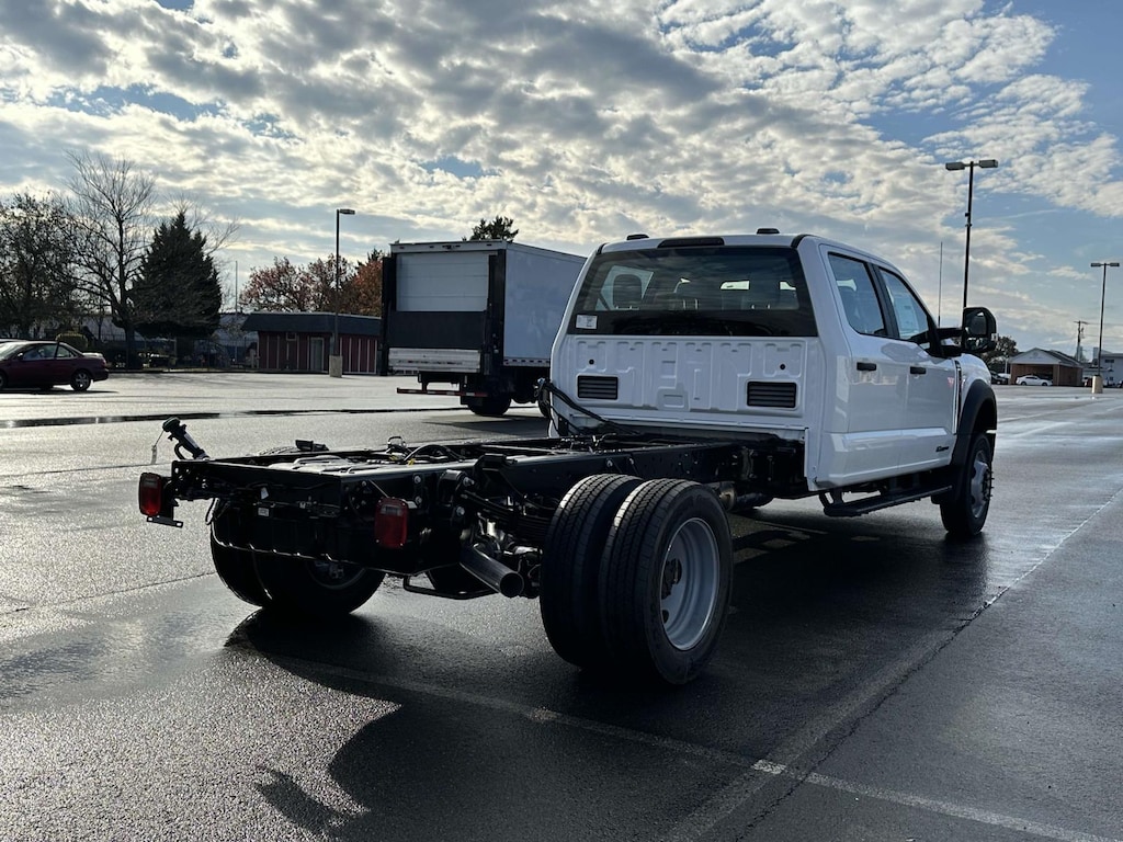 New 2024 Ford F-550 XL Crew Cab 4x4 Bare Chassis 84 CA Crew Cab Chassis-Cab