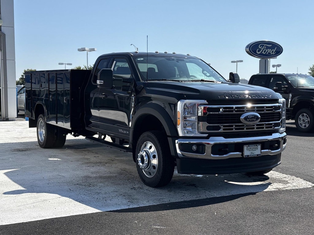 New 2026 Ford F-550 XLT Super Cab 4x4 w/ 11 Service Body Service