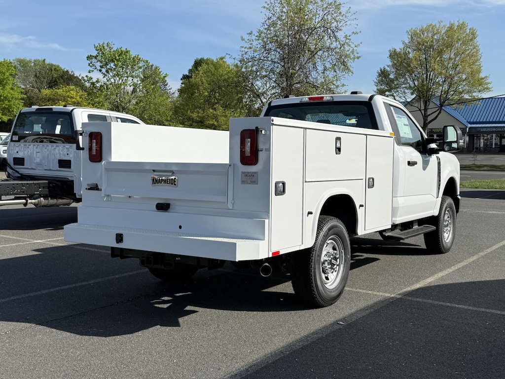New 2025 Ford F-250 XL Regular Cab 4x4 w/ 8 Knapheide Service Body Service