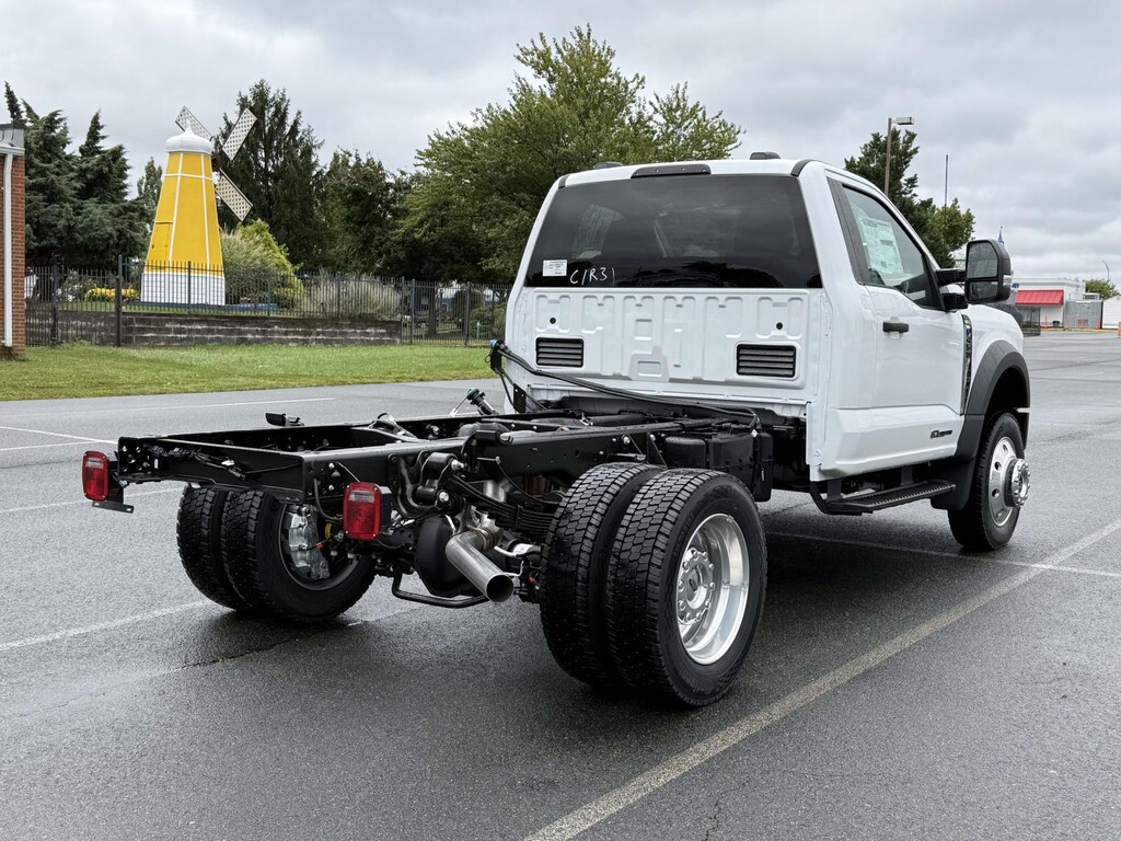 New 2026 Ford Super Duty F-450 DRW XL 4WD Reg Cab 145 WB 60 CA Regular Cab Chassis-Cab