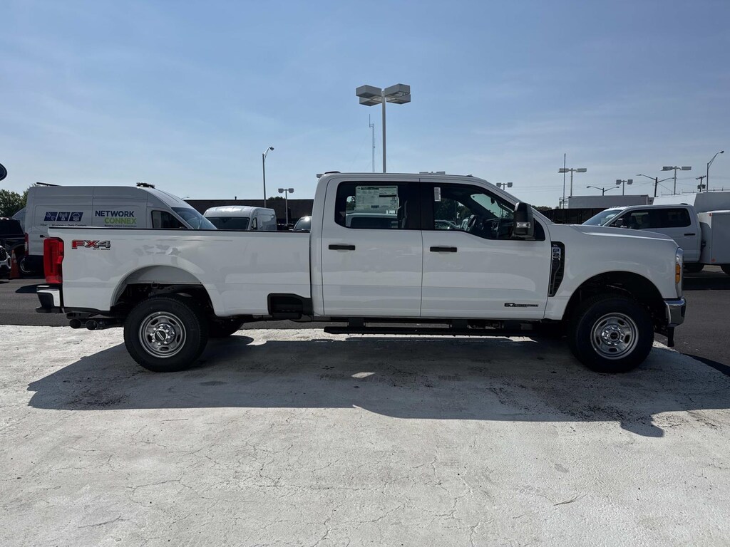 New 2026 Ford Super Duty F-250 SRW Crew Cab Pickup