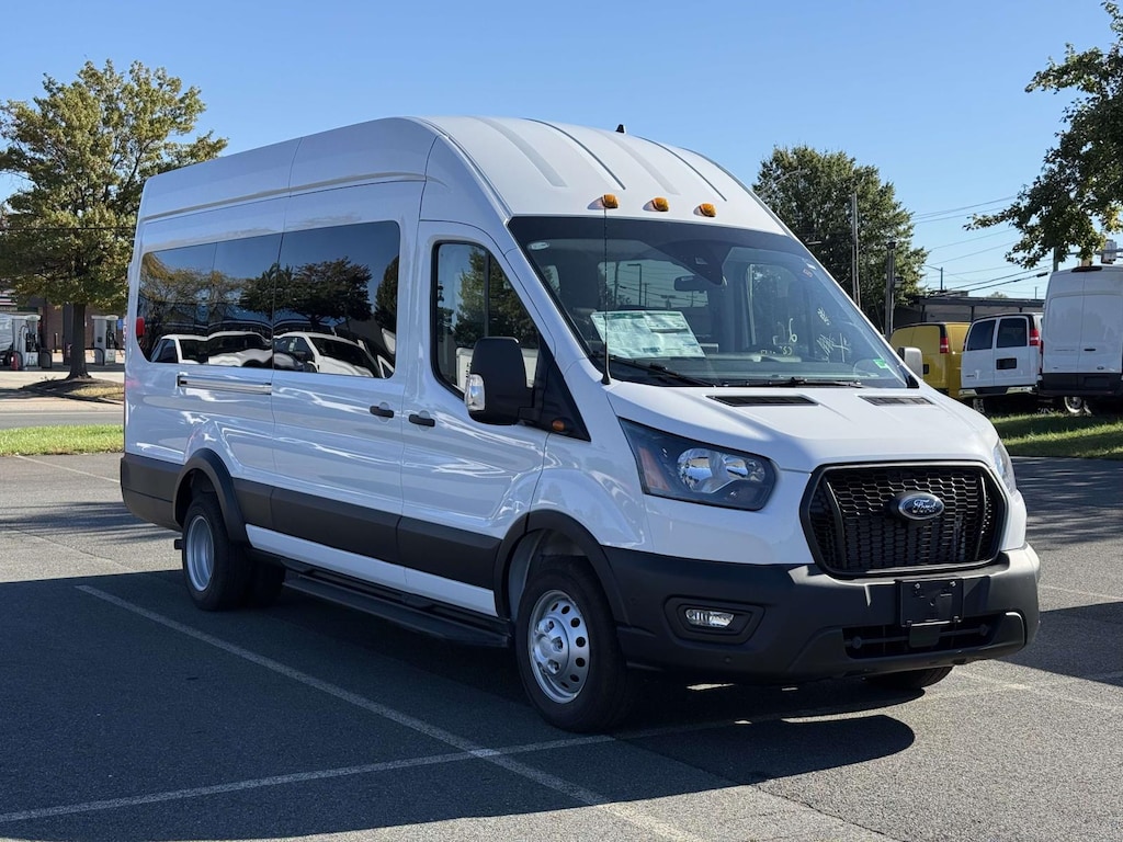 New 2025 Ford Transit Passenger Wagon RWD High Roof EL 15 Passenger Van Van