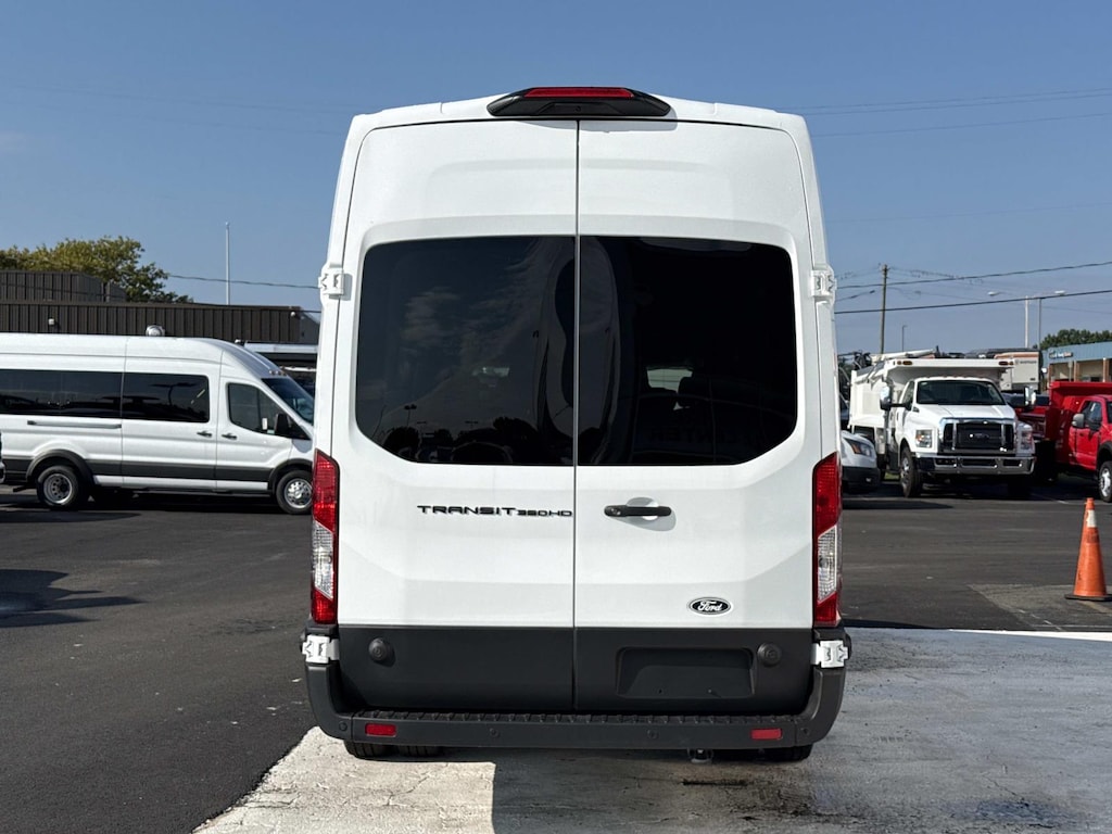 New 2026 Ford Transit Passenger Wagon RWD High Roof EL 15 Passenger Van Van