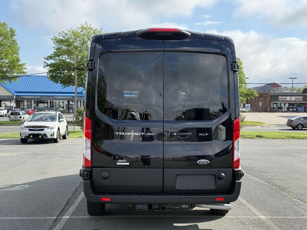 New 2025 Ford Transit Passenger Wagon XLT AWD Mid Roof 12 Passenger Van Van
