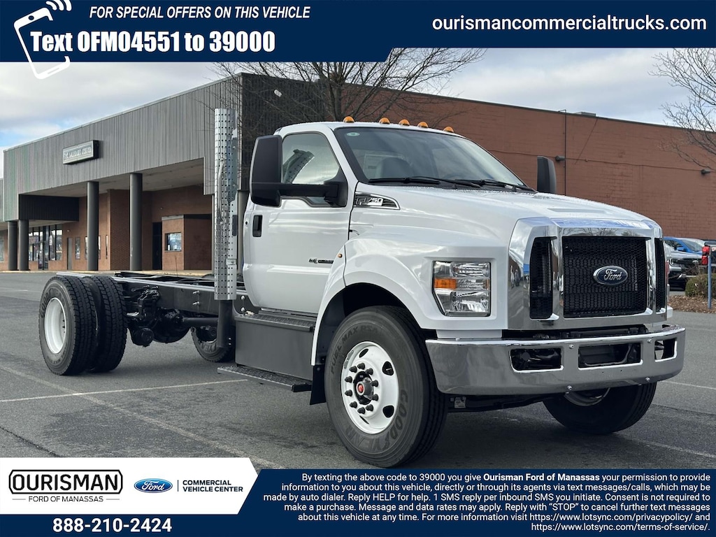 New 2025 Ford F-750 XL Regular Cab 4x2 Bare Chassis 138 CA Regular Cab Chassis-Cab