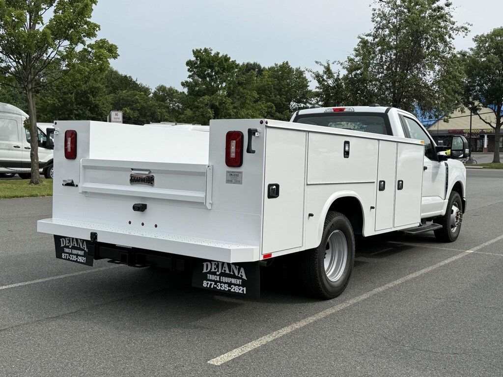New 2025 Ford F-350 XL Regular Cab 4x2 w/ 11 Knapheide Service Body Service