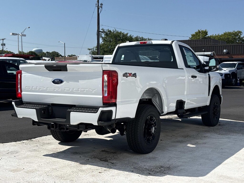 New 2026 Ford Super Duty F-350 SRW Regular Cab Pickup
