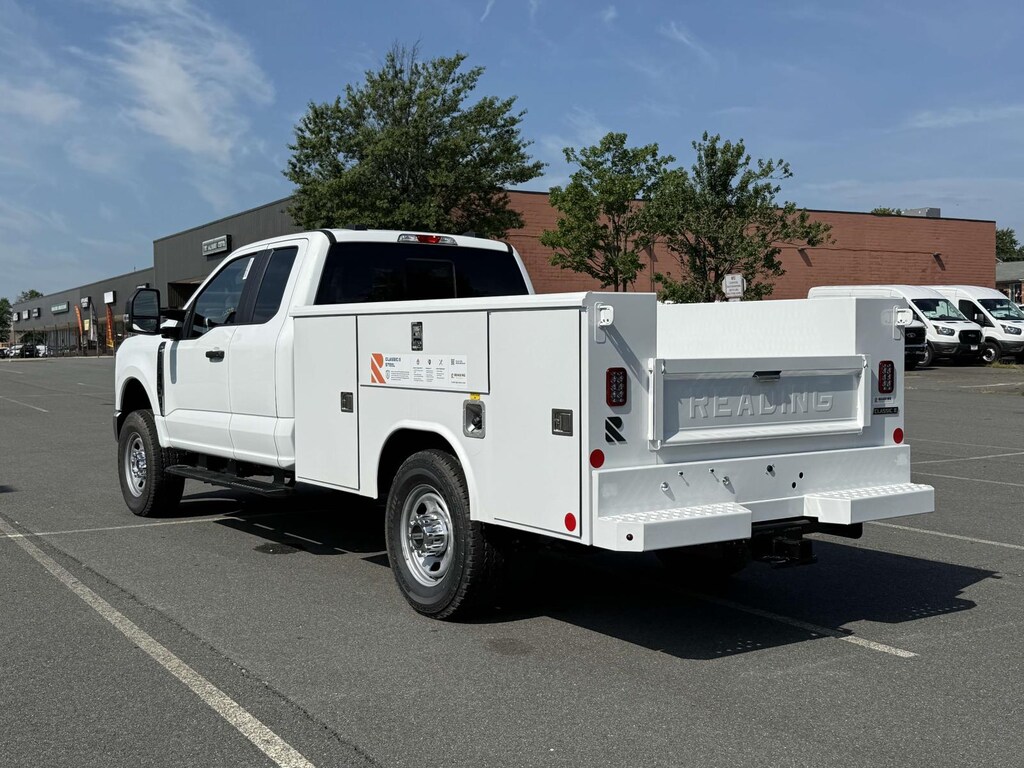 New 2025 Ford F-350 XL Super Cab 4x4 w/ 9 Reading Service Body Service