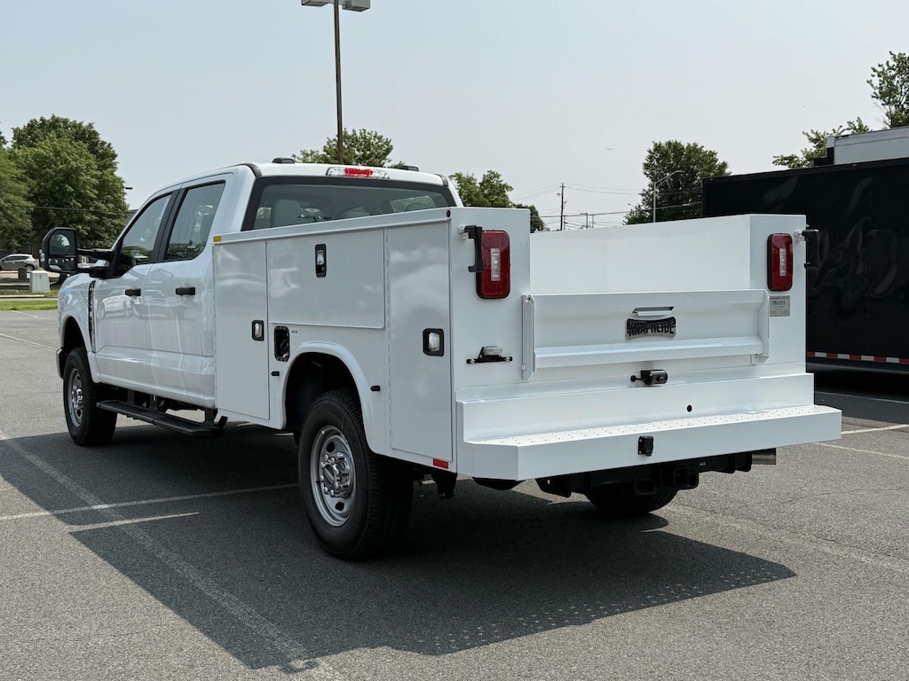 New 2025 Ford F-250 XL Crew Cab 4x4 W/ 8 Knapheide Service Body Service