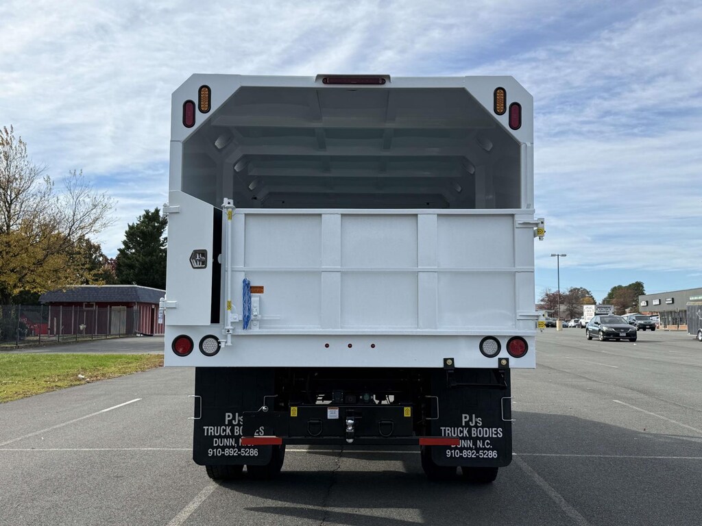 New 2026 Ford F-650 XL Regular Cab 4x2 W/ 16 Chipper Body Chipper