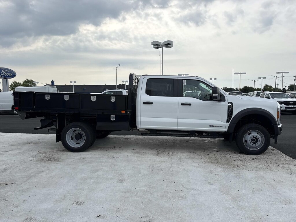 New 2026 Ford Super Duty F-450 DRW Crew Cab Chassis-Cab