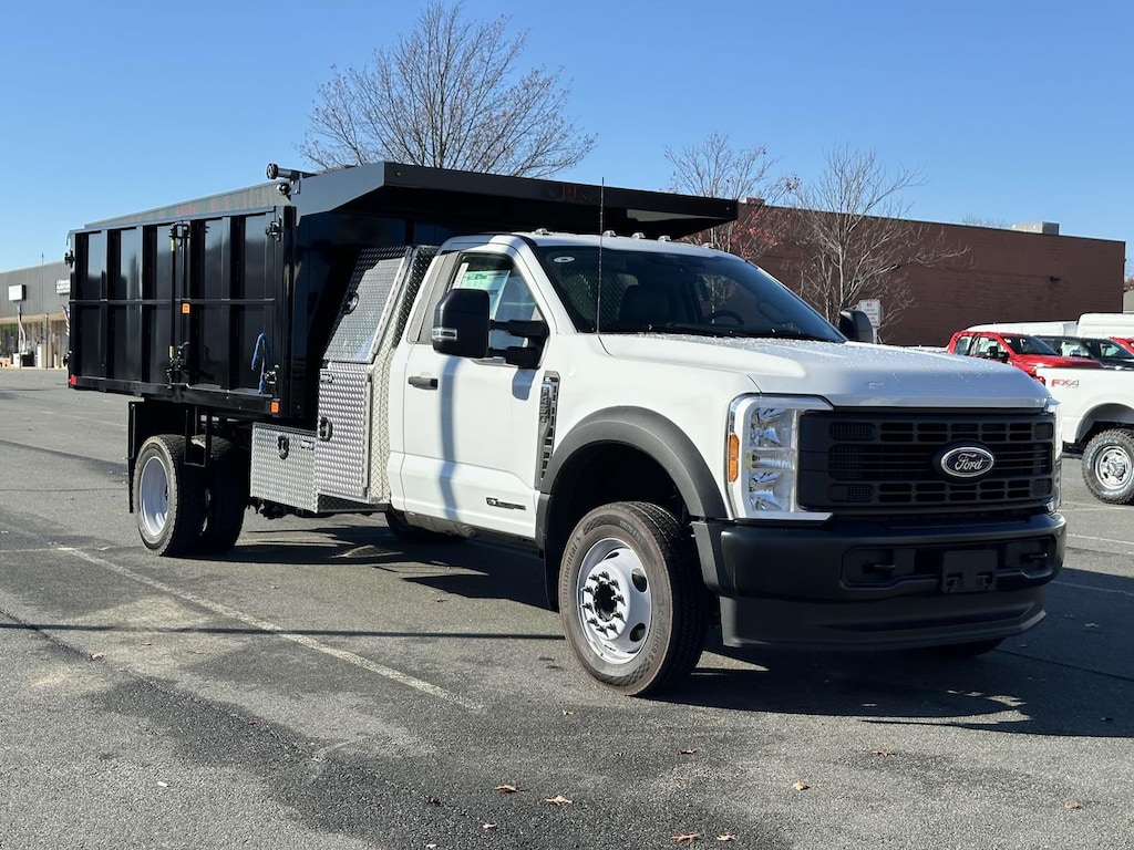 New 2024 Ford F-450 XL Regular Cab 4x2 Bare Chassis 108 CA Regular Cab Chassis-Cab