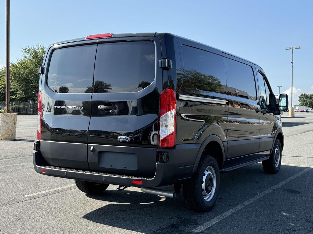 New 2025 Ford Transit Cargo Van T-250 130 Low Rf 9070 GVWR RWD Mini-van, Cargo