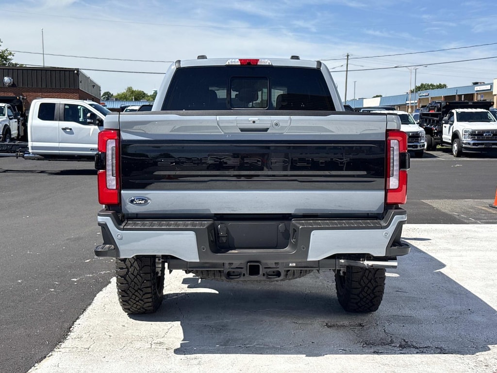 New 2026 Ford F-250 Platinum Crew Cab 4x4 W/ 6.75 Bed Crew Cab Pickup