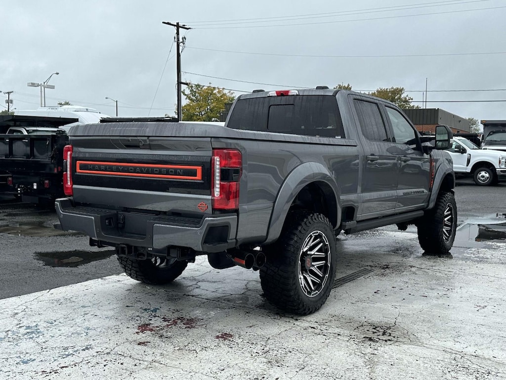 New 2024 Ford F-250 Harley Davidson F-250 Super Duty Crew Cab Pickup