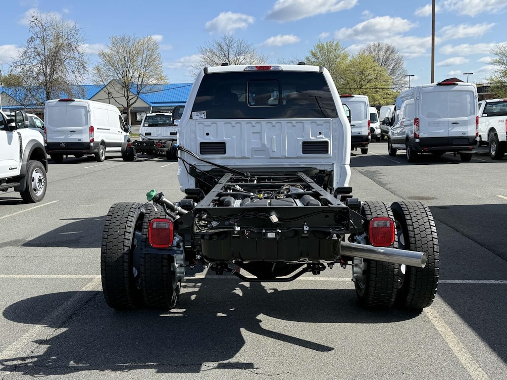 New 2025 Ford F-550 XL Crew Cab 4x2 Bare Chassis 84 CA Crew Cab Chassis-Cab