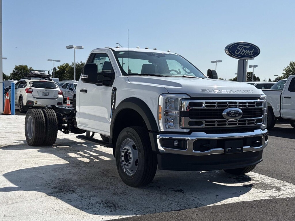 New 2026 Ford Super Duty F-600 DRW Regular Cab Chassis-Cab