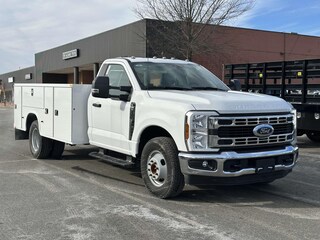 2024 Ford F-350 XL Regular Cab 4x2 w/ 11 Service Body