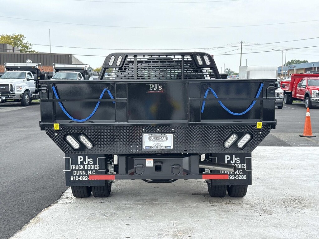 New 2026 Ford Super Duty F-450 DRW Crew Cab Chassis-Cab