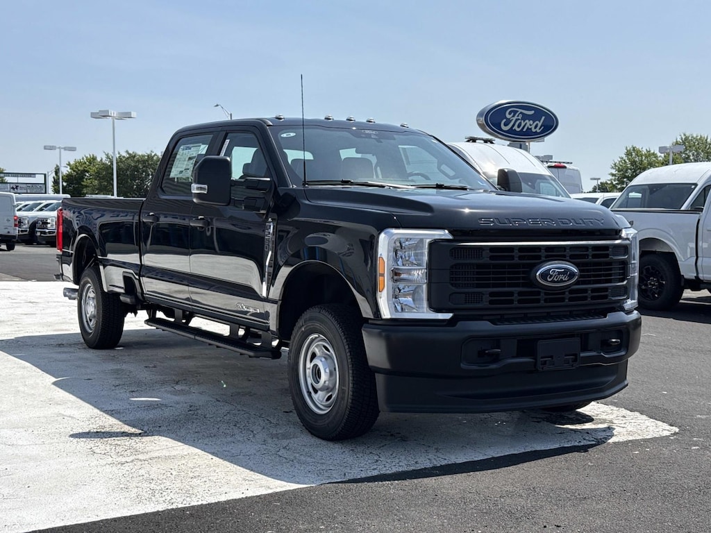 New 2026 Ford F-250 XL Crew Cab 4x4 W/ 8 Bed Crew Cab Pickup
