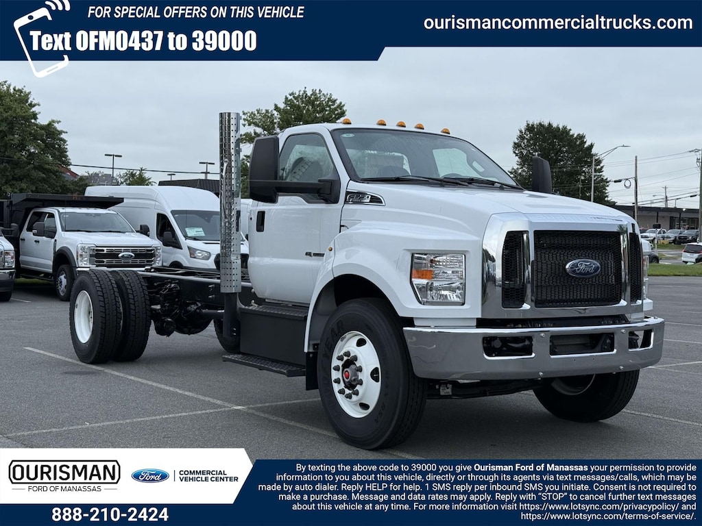 New 2025 Ford F-750 XL Regular Cab 4x2 Bare Chassis 112 CA Regular Cab Chassis-Cab