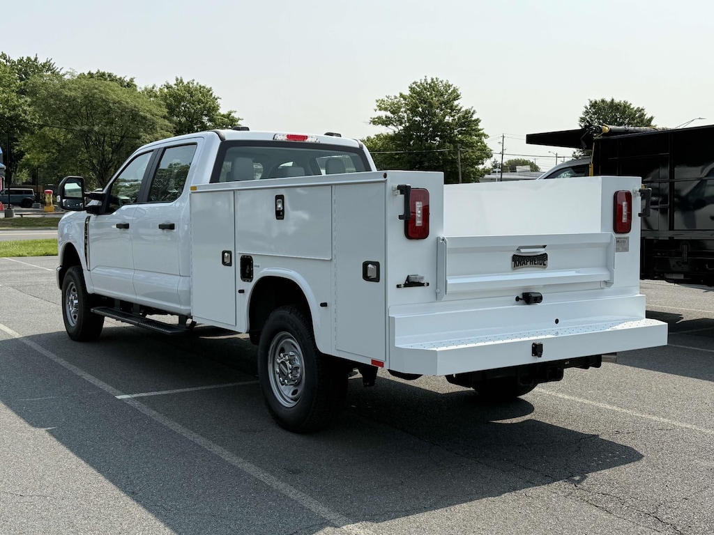 New 2025 Ford F-250 XL Crew Cab 4x4 W/ 8 Knapheide Service Body Service