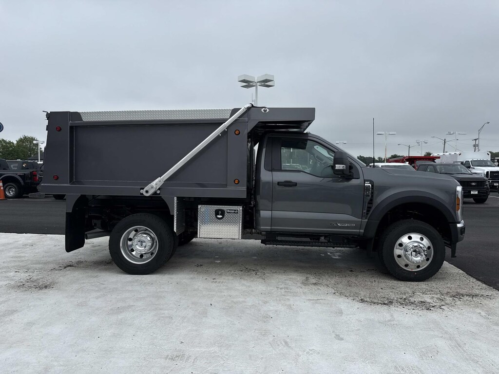 New 2026 Ford F-600 XLT Regular Cab 4x2 W/ 9 SAMCO Dump Dump