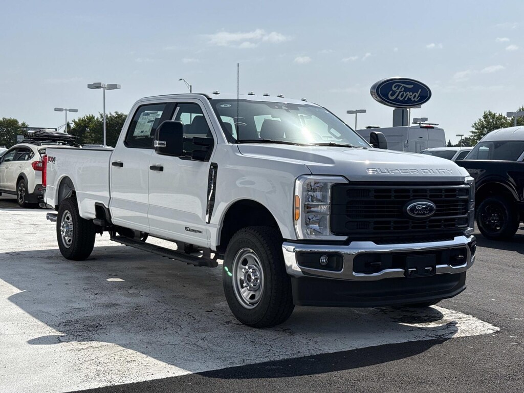 New 2026 Ford Super Duty F-350 SRW Crew Cab Pickup