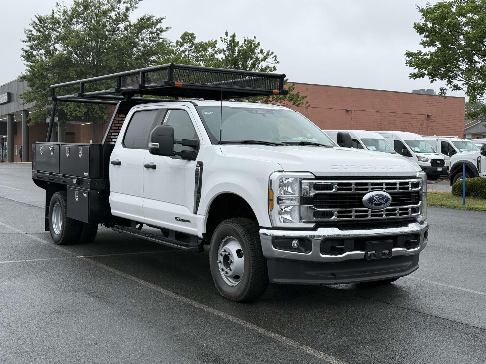 2024 Ford F-350 Flatbed 