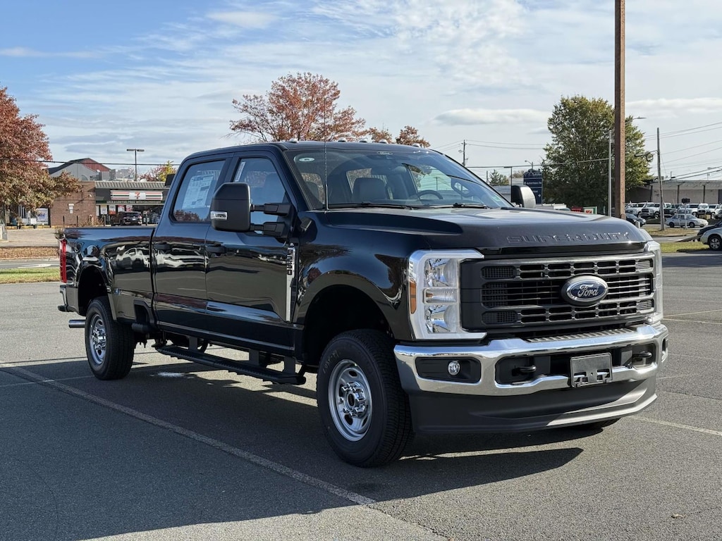 New 2026 Ford F-250 XL Crew Cab 4x4 W/ 8 Bed Crew Cab Pickup