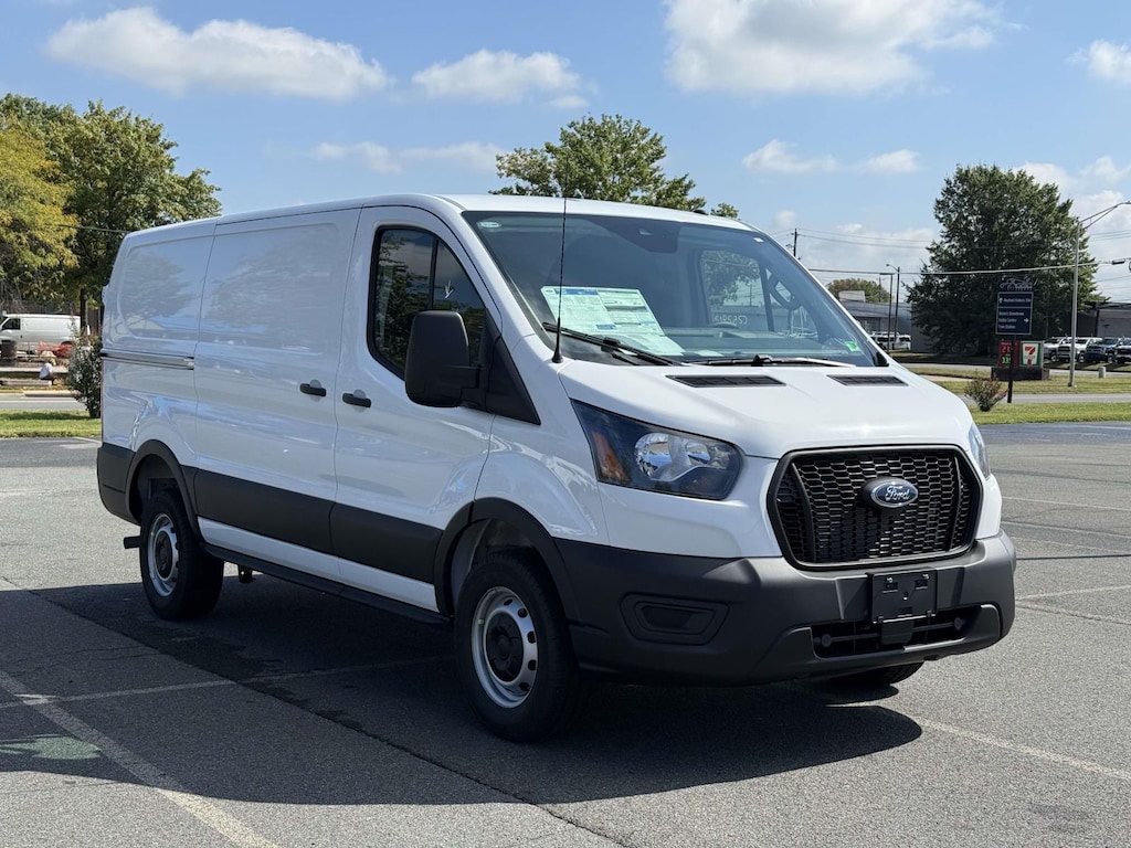 New 2025 Ford Transit Cargo Van T-250 130 Low Rf 9070 GVWR RWD Mini-van, Cargo
