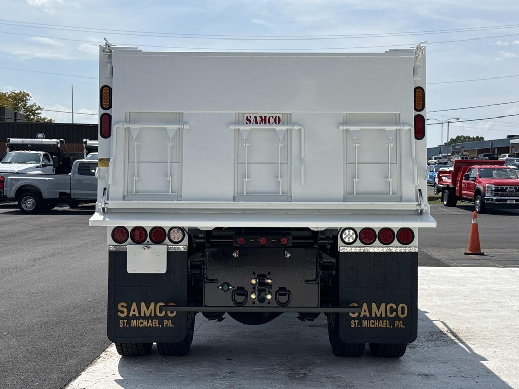 New 2027 Ford F-750 XL Regular Cab 4x2 W/ 13.5 SAMCO Dump Dump