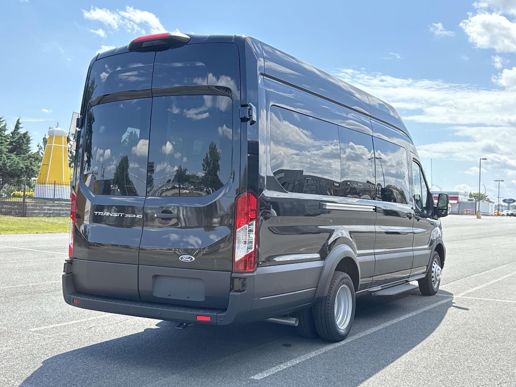 New 2025 Ford Transit Passenger Wagon RWD Hi Roof 15 Passenger Van Van